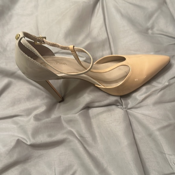Gorgeous like new CK high heels - Picture 3 of 4